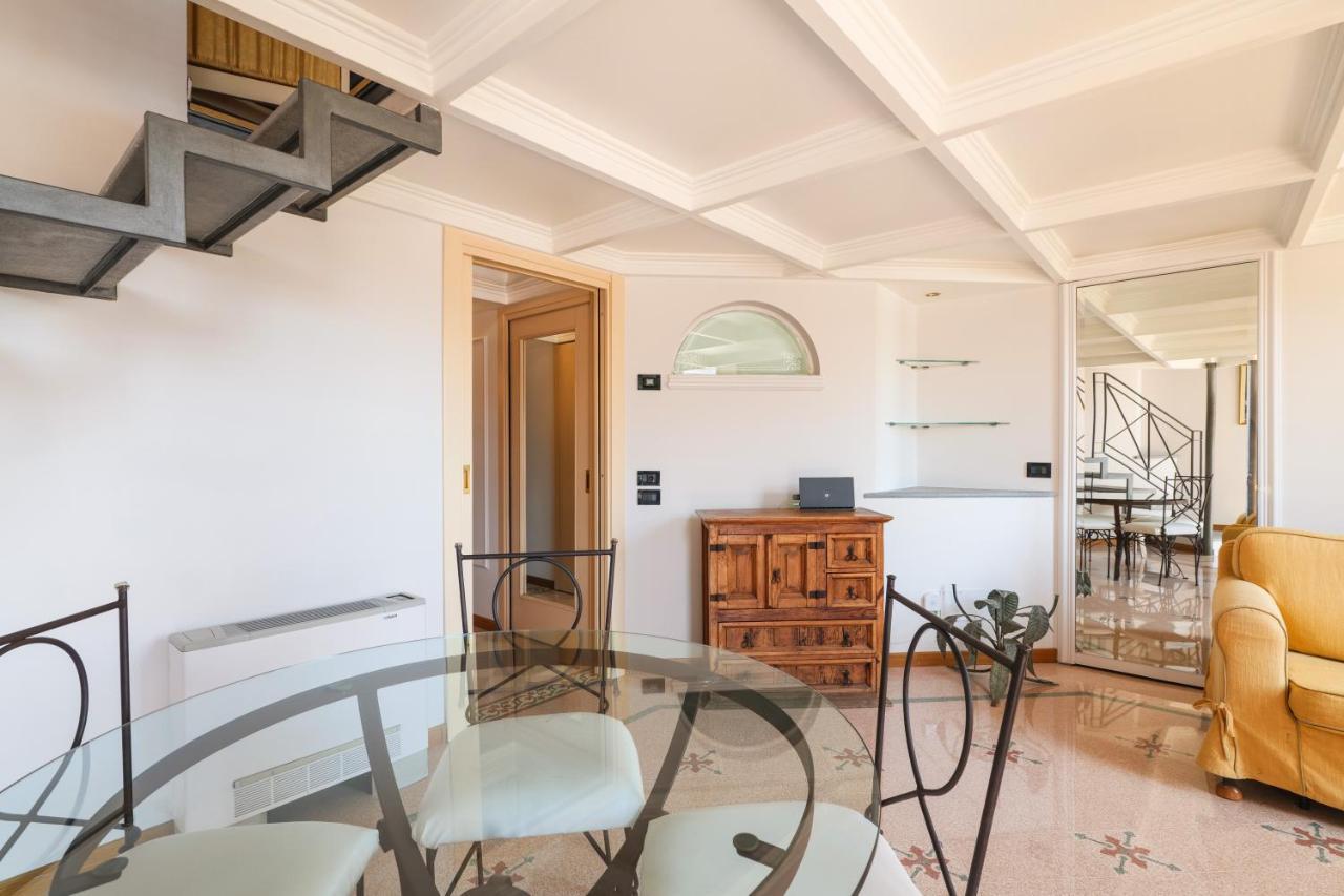 Duomo Cathedral View - Luxury Apartment 밀라노 외부 사진